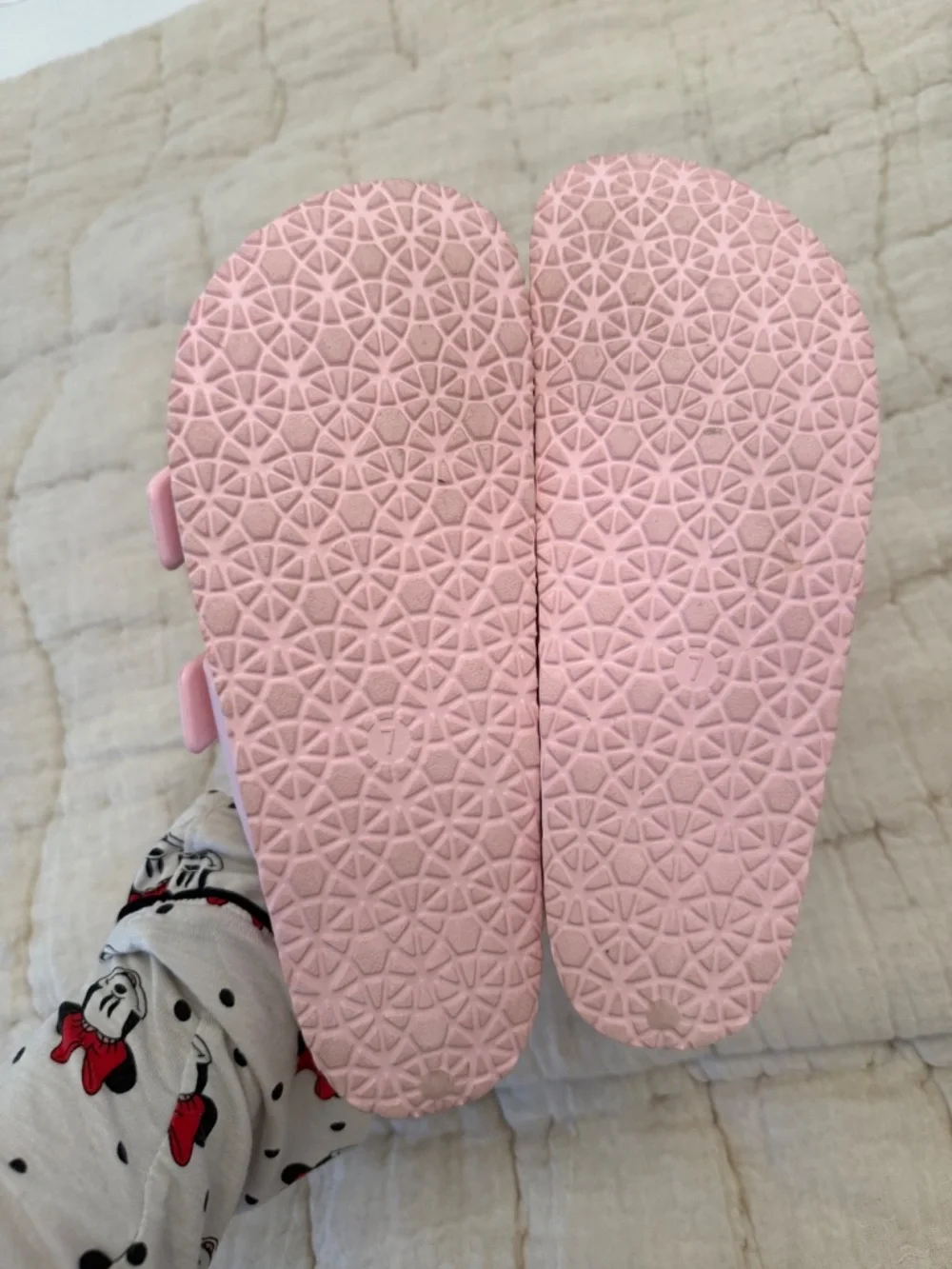 Stoney Clover Lane x Target Slide Sandals Light Pink Heart Slip On - Picture 3 of 4